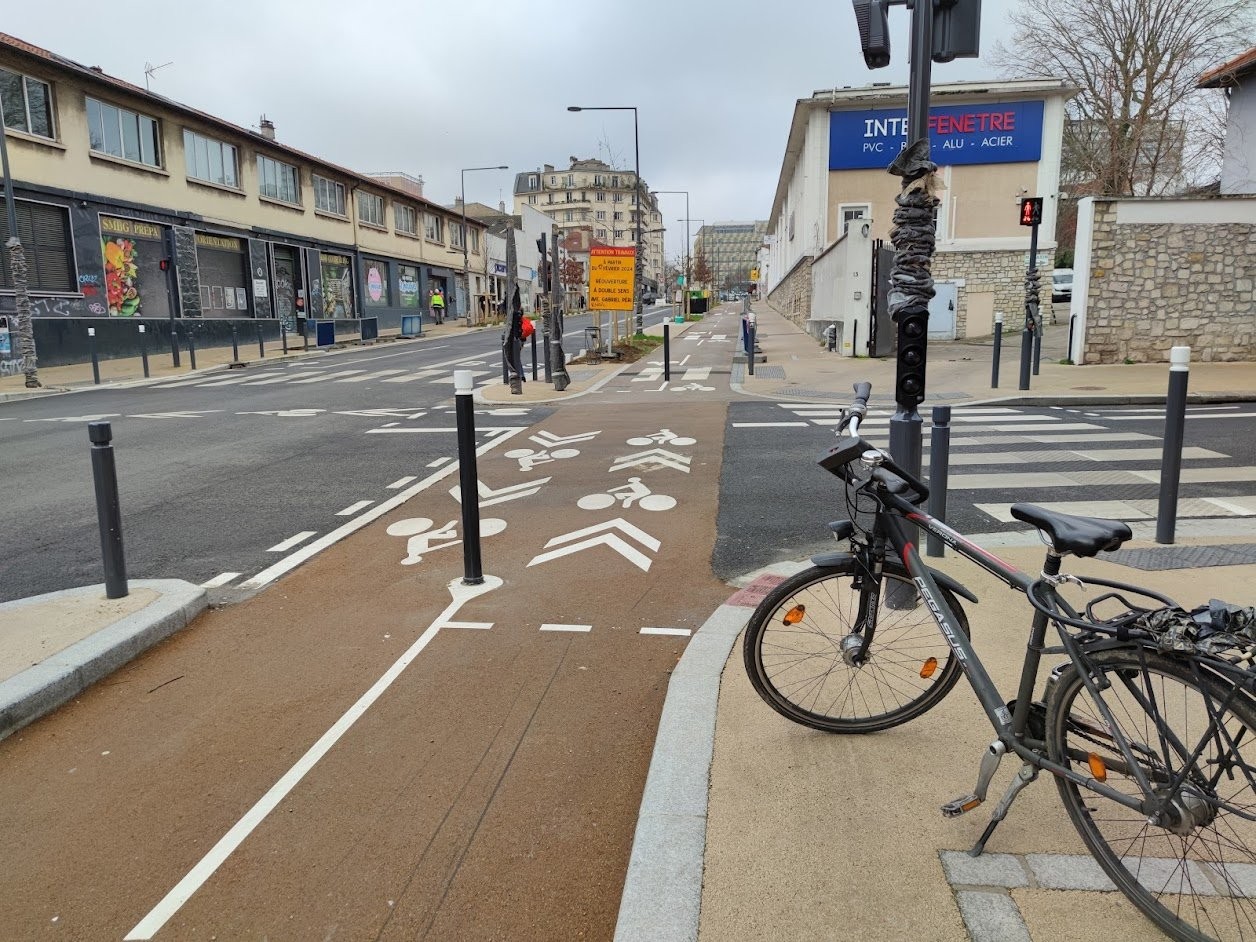 Réaliser tous les aménagements cyclables sans bordures